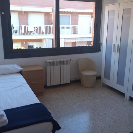 Holidays Domus Iano Esparraguera Екстер'єр фото