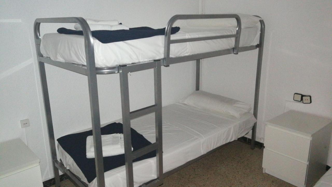 Holidays Domus Iano Esparraguera Екстер'єр фото