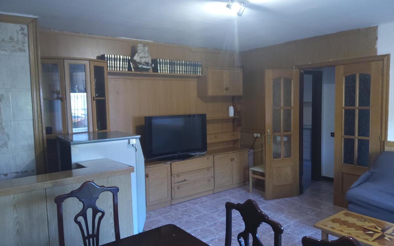 Holidays Domus Iano Esparraguera Екстер'єр фото