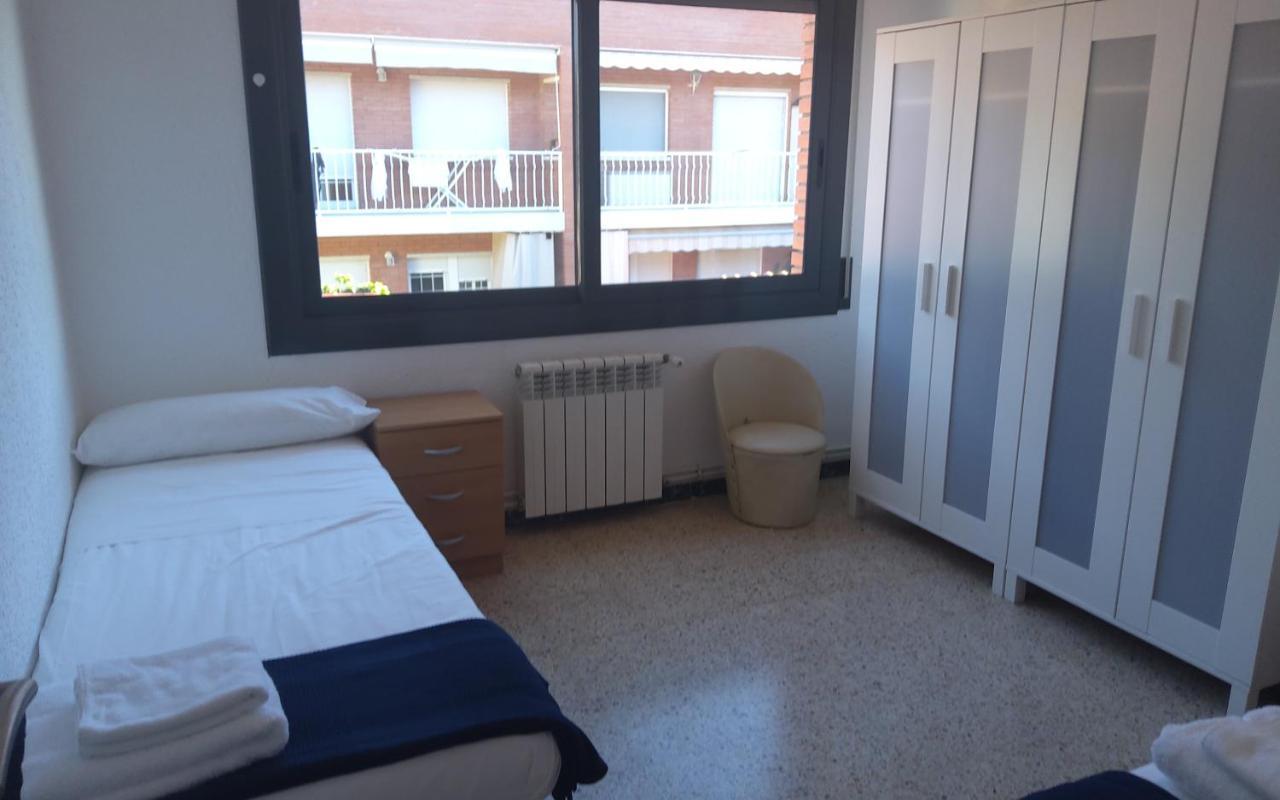 Holidays Domus Iano Esparraguera Екстер'єр фото