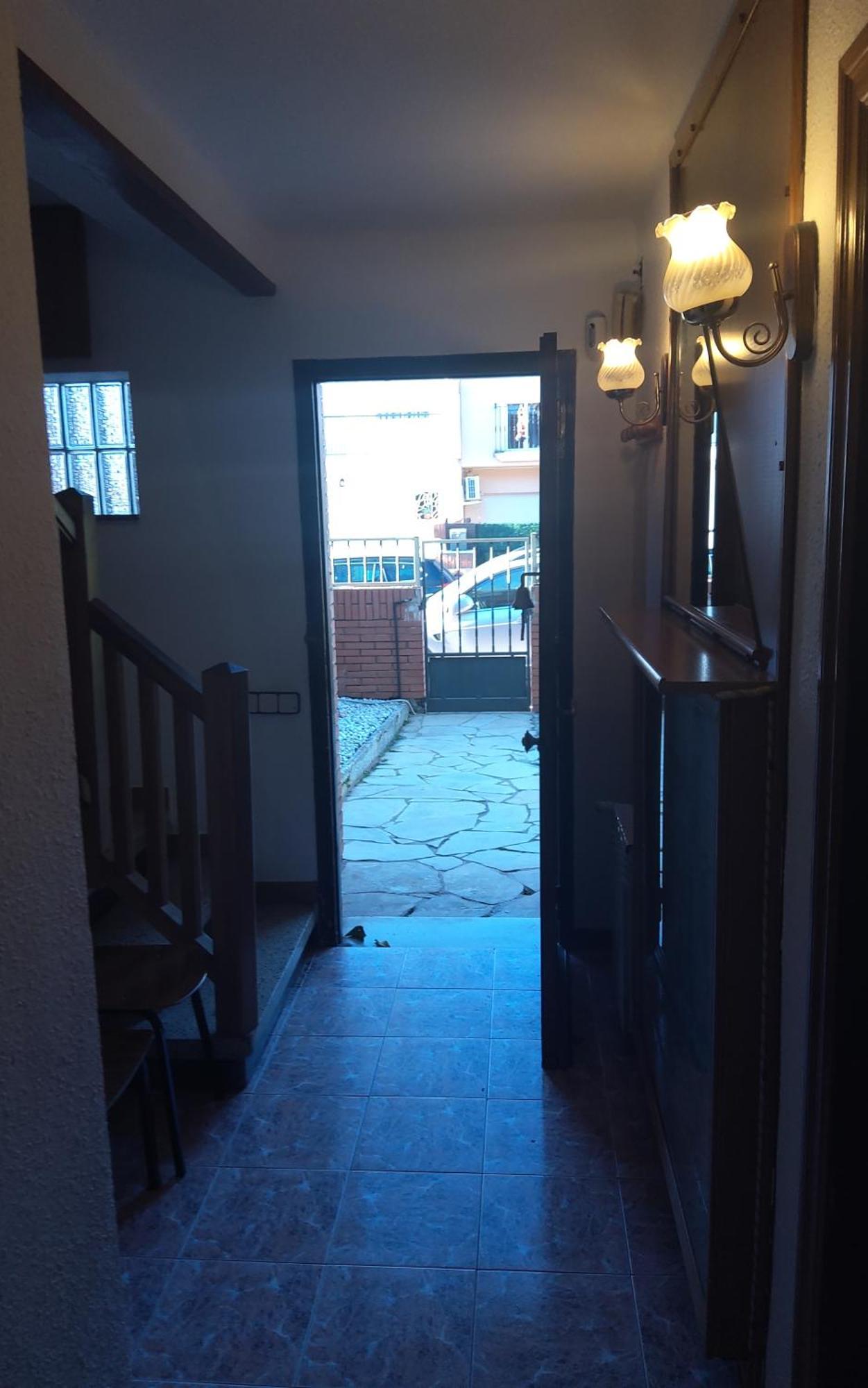 Holidays Domus Iano Esparraguera Номер фото